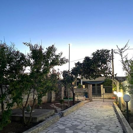 Casa Vacanze Linuccio Casalabate Εξωτερικό φωτογραφία