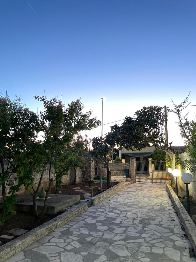 Casa Vacanze Linuccio Casalabate Εξωτερικό φωτογραφία